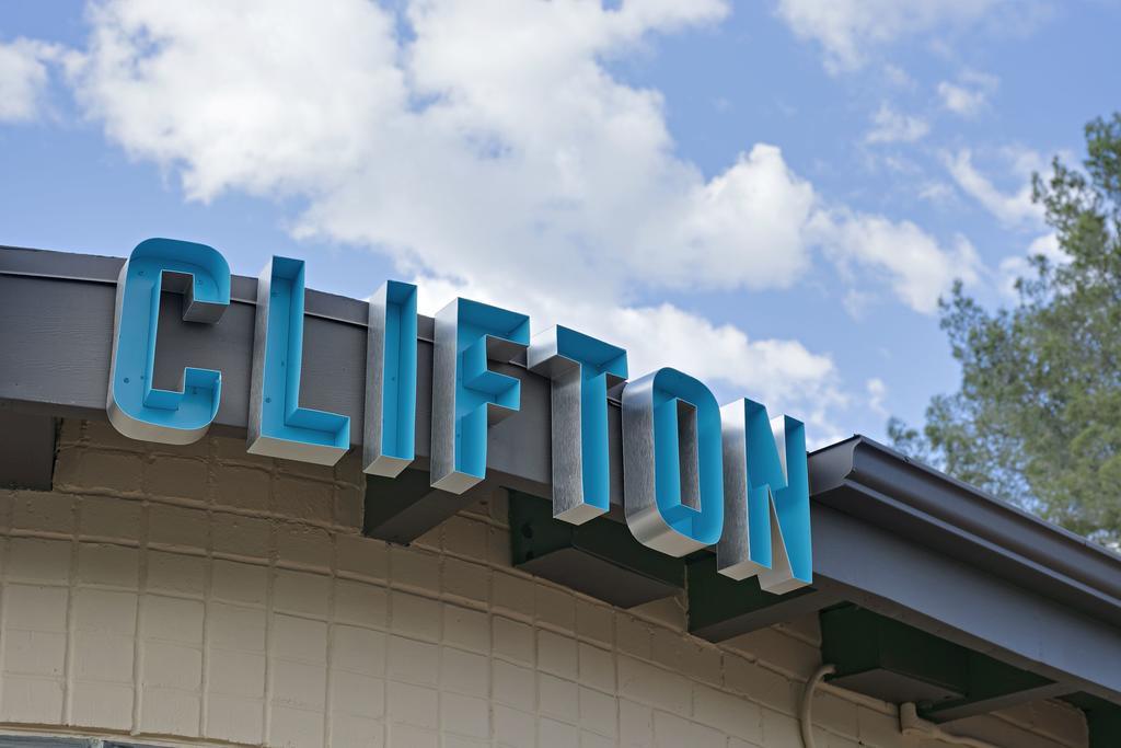 The Downtown Clifton Hotel 3*